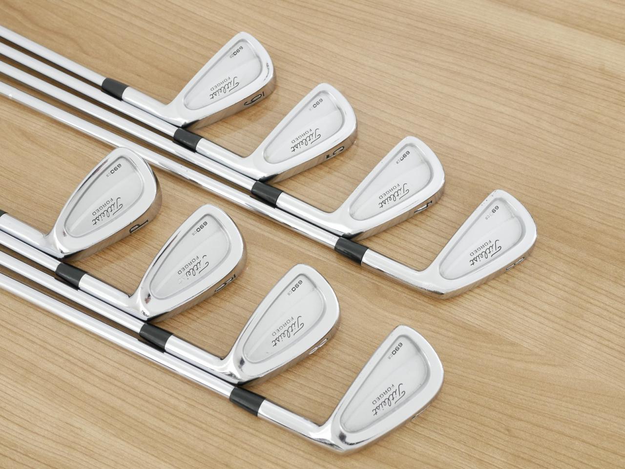Iron set : Titleist : ชุดเหล็ก Titleist 690CB Forged มีเหล็ก 3-Pw (8 ชิ้น) ก้านเหล็ก Dynamic Gold R300