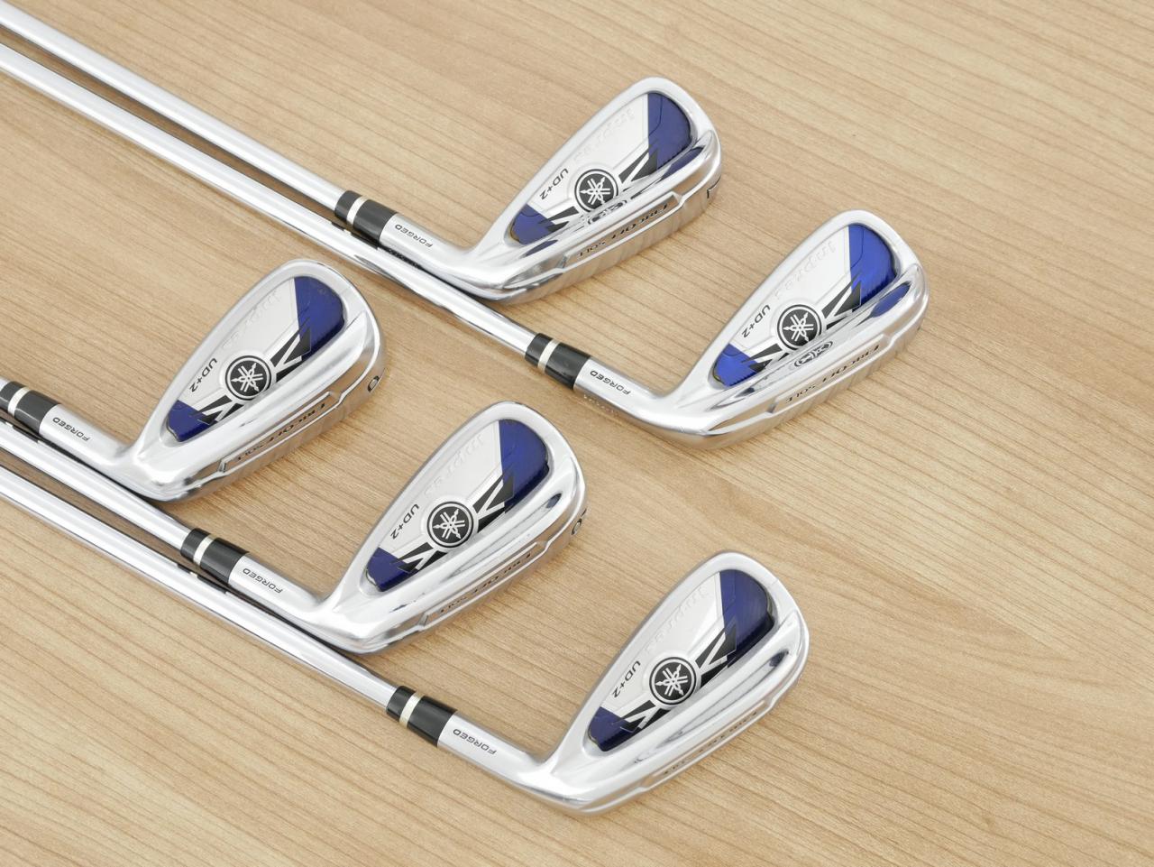 Iron set : Yamaha : ชุดเหล็ก Yamaha Inpres UD+2 (ปี 2018 ตีไกลที่สุด ไกลกว่าเหล็กทั่วไป 2 เบอร์) มีเหล็ก 6-Pw (5 ชิ้น) ก้านเหล็ก NS Pro Zelos 7 Flex R