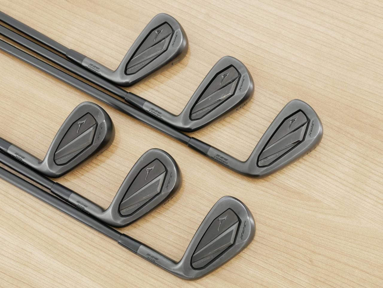 Iron set : Mizuno : ชุดเหล็ก Mizuno JPX 925 Black Forged (รุ่นล่าสุด ออกปี 2024 ตัวท๊อป นุ่ม แน่น ไกล) มีเหล็ก 5-Pw (6 ชิ้น) ก้านเหล็ก Dynamic Gold 105 S200
