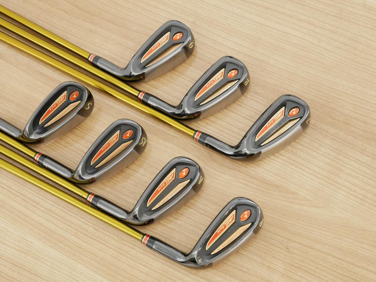 Iron set : Tsuruya : ชุดเหล็ก Tsuruya AXEL Gold Premium IV (รุ่นปี 2021 ของใหม่ 7 หมื่นกว่าบาท หน้าเด้งสุดๆ ไกลสุดๆๆ) มีเหล็ก 7-Pw,Aw,As,Sw (7 ชิ้น ครบเซ็ต) ก้านกราไฟต์ Flex R