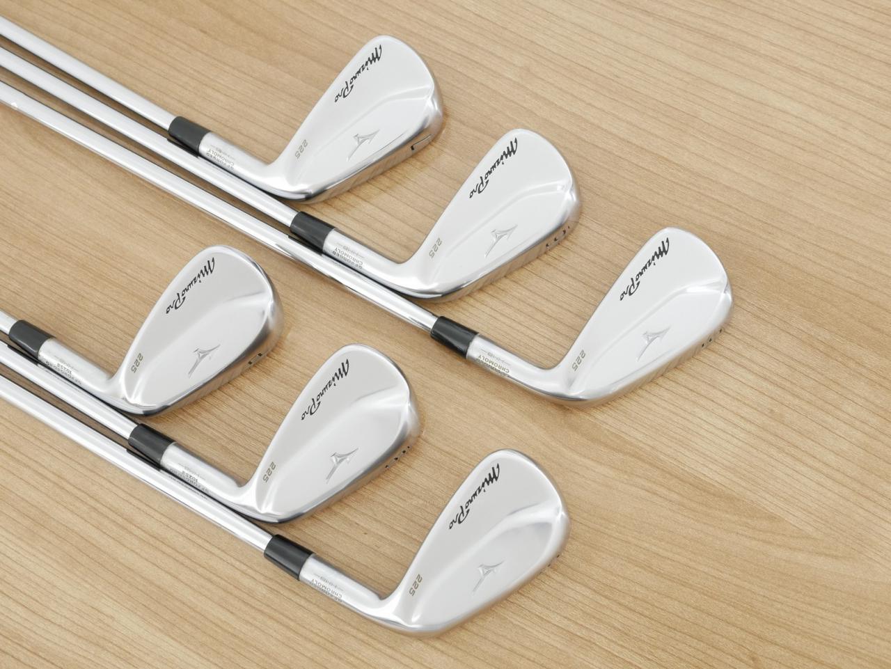 Iron set : Mizuno : ชุดเหล็ก Mizuno Pro 225 Forged (ปี 2023 นุ่ม แน่น ระยะดี) มีเหล็ก 5-Pw (6 ชิ้น) ก้านเหล็ก NS Pro 950 NEO Flex R