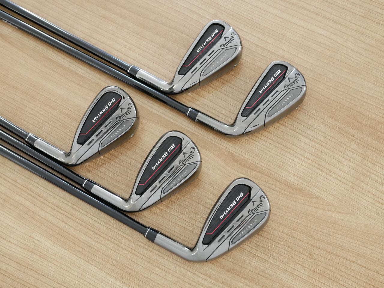 Iron set : Callaway : ชุดเหล็ก Callaway Big Bertha (รุ่นล่าสุด ปี 2023 ตีง่ายที่สุดของ Callaway) มีเหล็ก 6-Pw (5 ชิ้น) ก้านกราไฟต์ Fujikura Speeder NX Flex R
