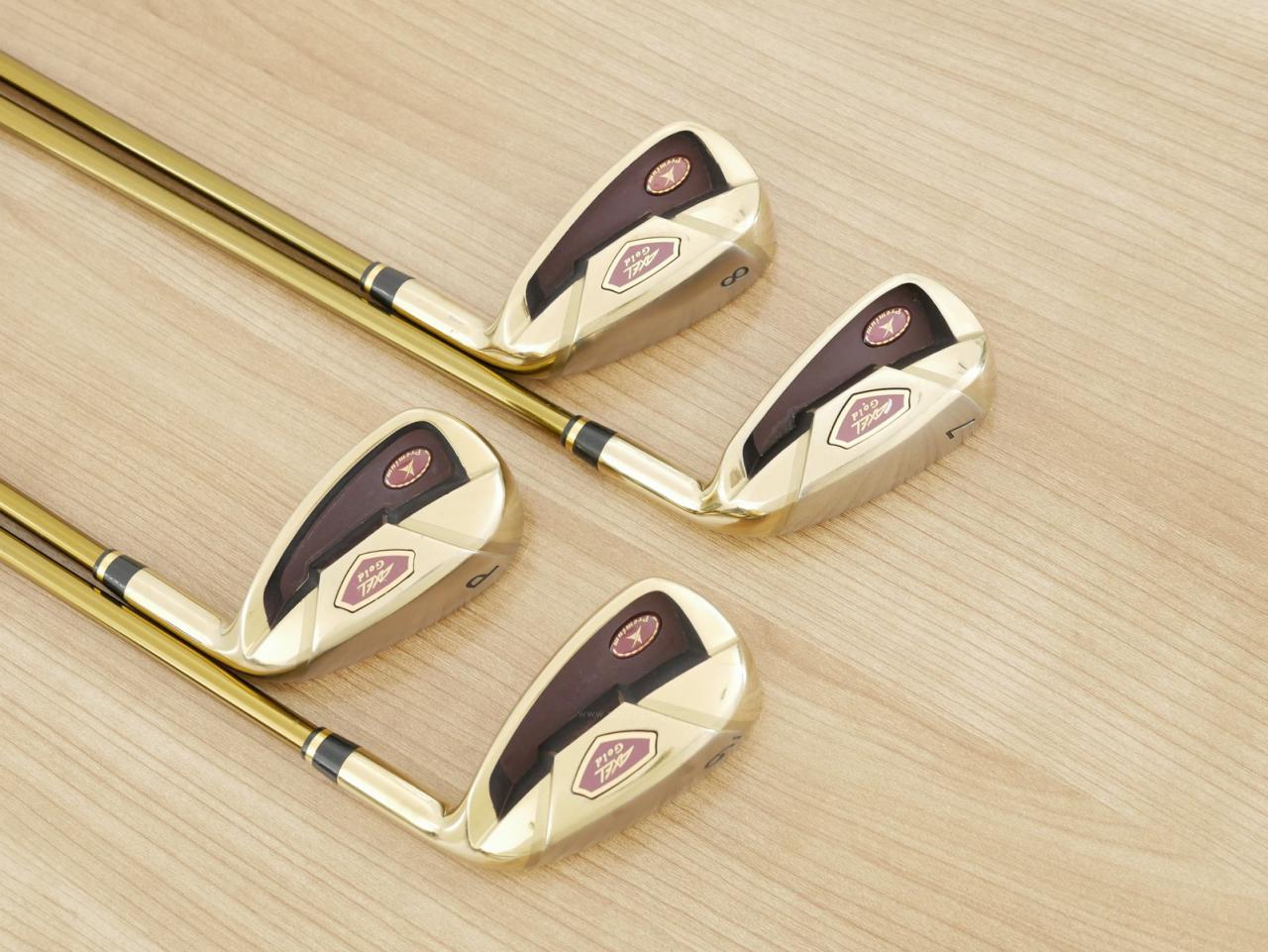 Iron set : Tsuruya : ชุดเหล็ก Tsuruya AXEL Gold Premium II (รุ่นปี 2017 ของใหม่ 6 หมื่นกว่าบาท หน้าเด้งสุดๆ ไกลสุดๆๆ) มีเหล็ก 7-Pw (4 ชิ้น) ก้านกราไฟต์ Flex R