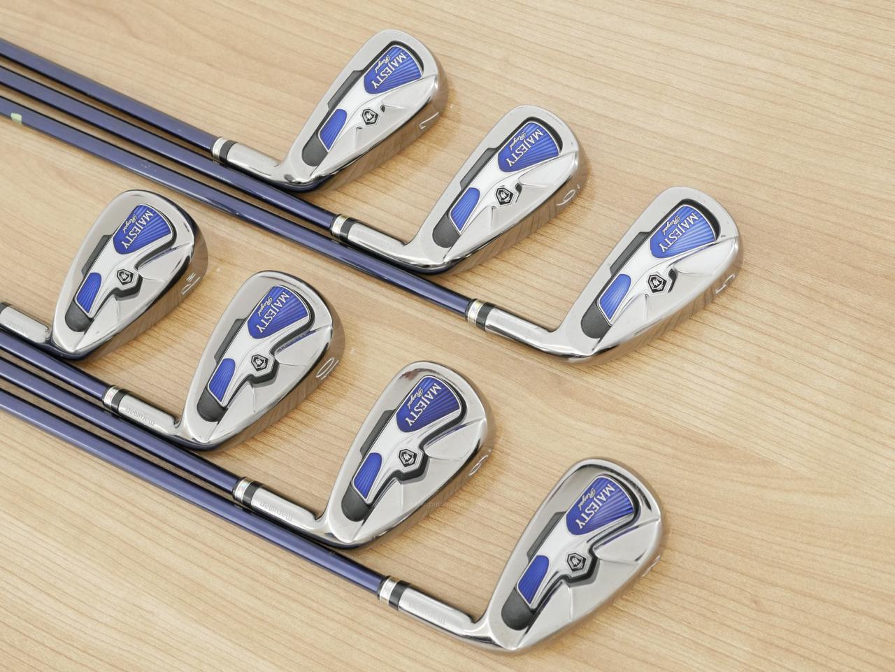 Iron set : Maruman : ชุดเหล็ก Maruman Majesty Royal SP (รุ่นท๊อปสุด ตีง่าย เด้ง ไกลมากๆ) มีเหล็ก 5-10,Pw (7 ชิ้น ระยะเทียบเท่า 4-Pw) ก้านกราไฟต์ Flex R