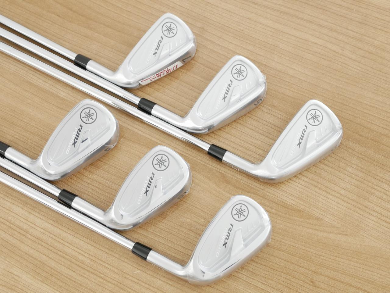 Iron set : Yamaha : **ของใหม่ ยังไม่แกะพลาสติก** ชุดเหล็ก Yamaha RMX Forged (ปี 2022 นุ่มมากๆ) มีเหล็ก 5-Pw (6 ชิ้น) ก้านเหล็ก NS Pro 950 Flex R
