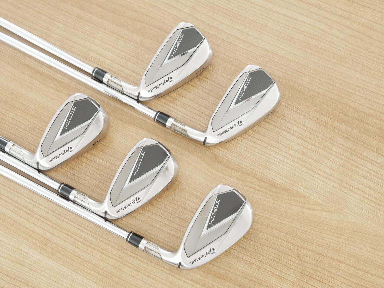 Iron set : Taylormade : ชุดเหล็ก Taylormade Stealth (ออกปี 2022 Japan Spec.) มีเหล็ก 6-Pw (5 ชิ้น) ก้านเหล็ก KBS Max MT 85 Flex R