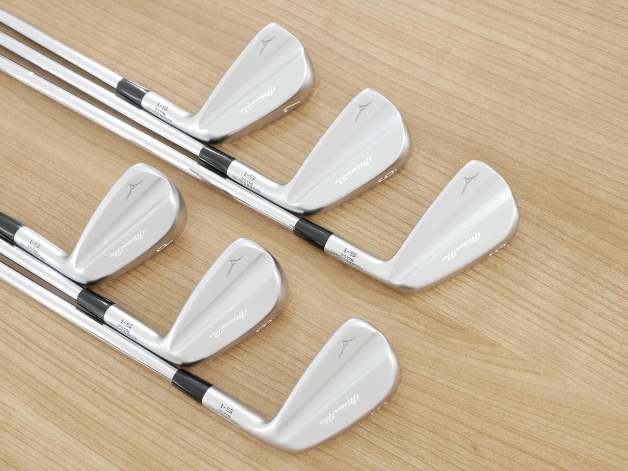Iron set : Mizuno : ชุดเหล็ก Mizuno Pro S-1 Forged (รุ่นล่าสุด ออกปี 2025 นุ่มสุดๆ คมมากๆ) มีเหล็ก 5-Pw (6 ชิ้น) ก้านเหล็ก Dynamic Gold S200