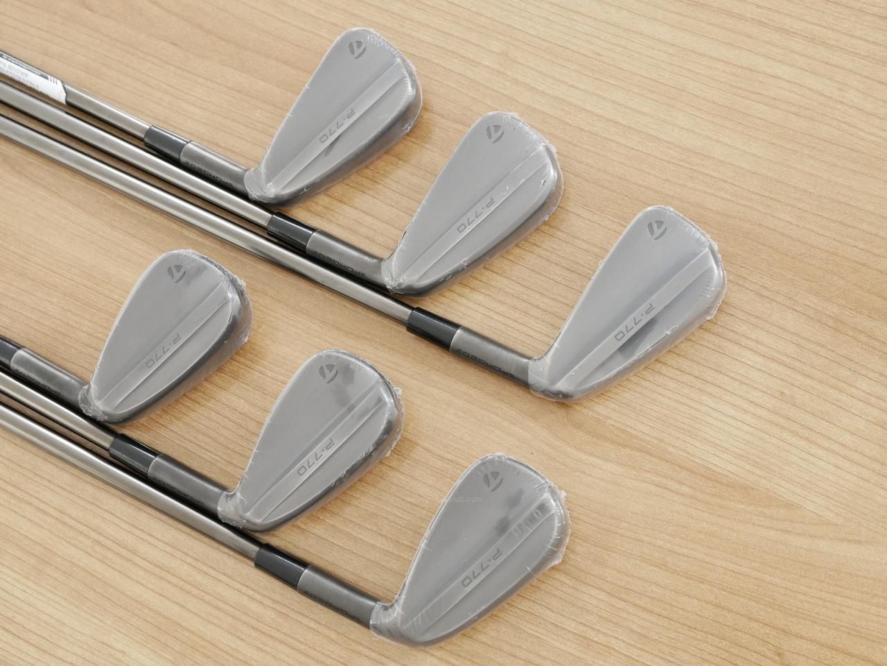 Iron set : Taylormade : **ของใหม่ ยังไม่แกะพลาสติก**ชุดเหล็ก Taylormade P770 Black Forged (หายาก รุ่นล่าสุด ออกปี 2024 นุ่ม แน่น) มีเหล็ก 5-Pw (6 ชิ้น) ก้านเหล็ก Ns Pro Modus 120 Flex S