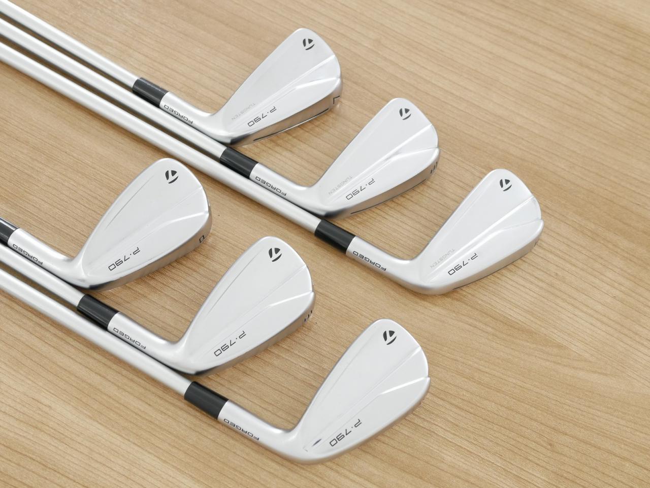 Iron set : Taylormade : ชุดเหล็ก Taylormade P790 (ตัวท้อปสุด ปี 2022 Japan Spec.) มีเหล็ก 5-Pw (6 ชิ้น) ก้านกราไฟต์ Fujikura MCI 90 Flex S