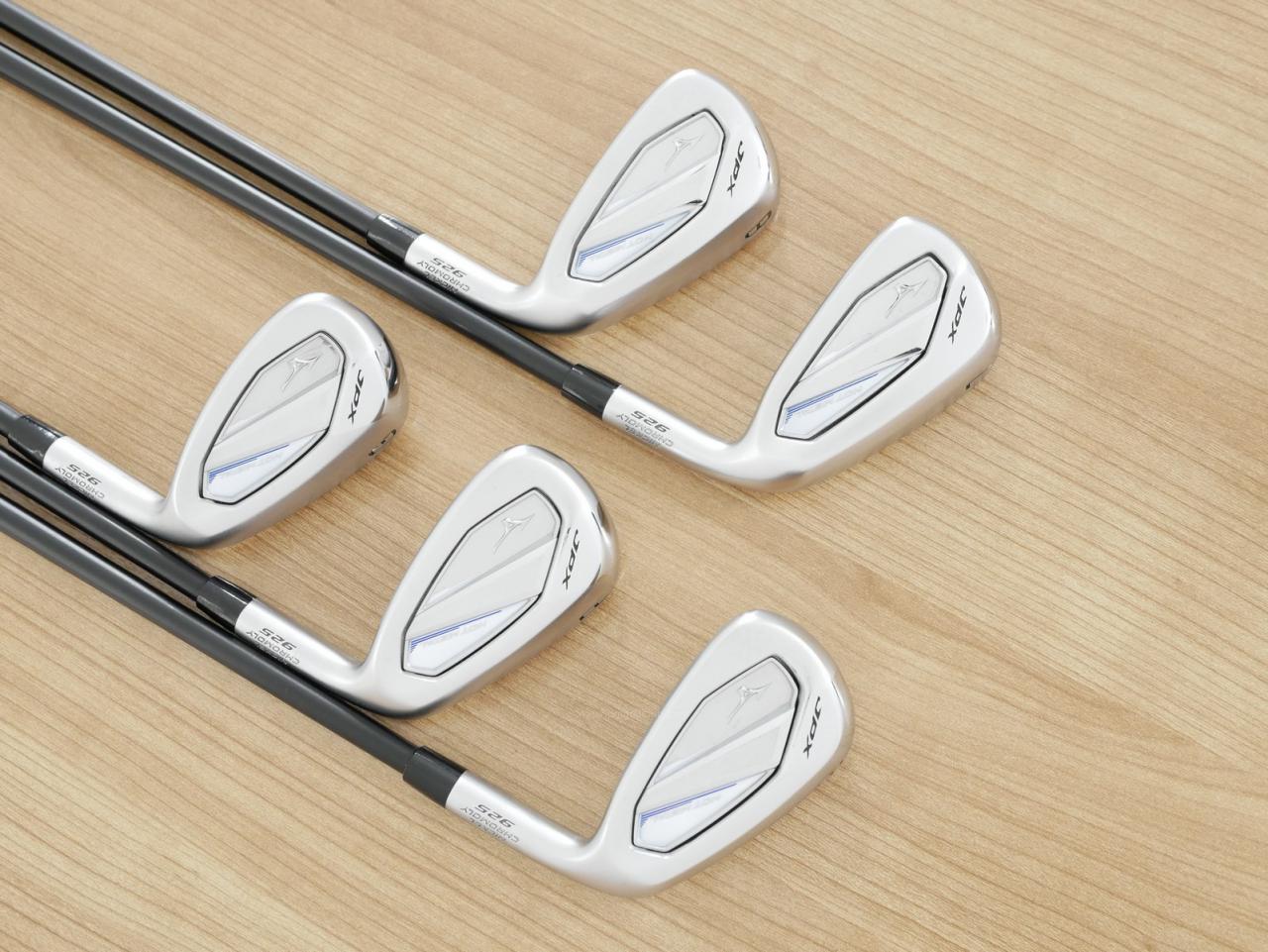 Iron set : Mizuno : ชุดเหล็ก Mizuno JPX 925 Hot Metal (ออกปี 2024 ตัวท๊อป ตีง่าย นุ่ม ไกลมาก) มีเหล็ก 7-Pw,Aw (5 ชิ้น) ก้านกราไฟต์ KBS TGI 70 Flex R
