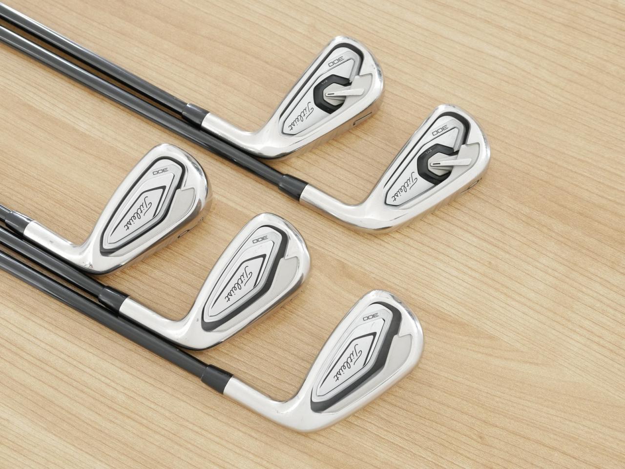 Iron set : Titleist : ชุดเหล็ก Titleist T300 (ออกปี 2019) มีเหล็ก 6-Pw (5 ชิ้น) ก้านกราไฟต์ Mitsubishi KUROKAGE 60i Flex R