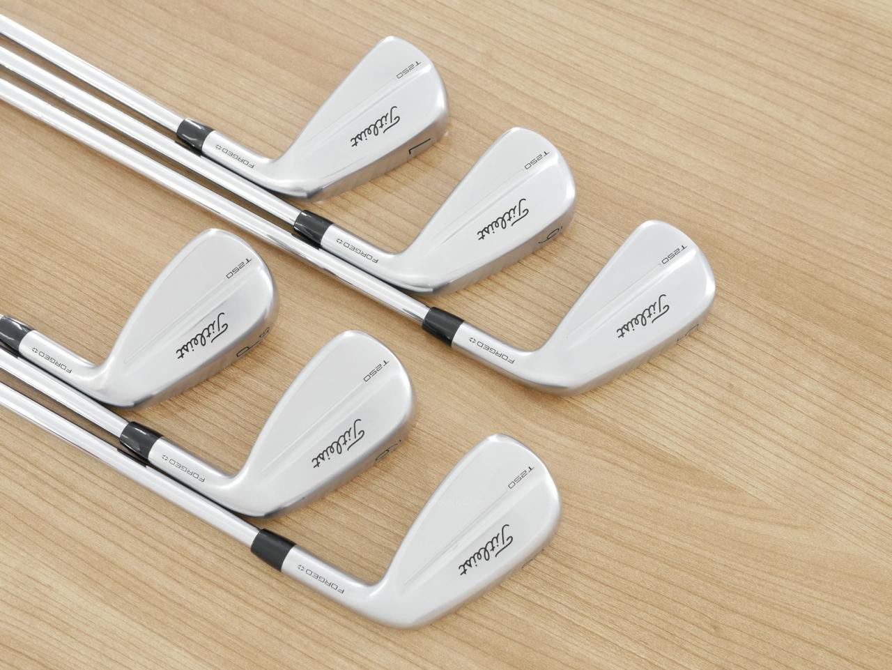 Iron set : Titleist : ชุดเหล็ก Titleist T250 Forged (รุ่นล่าสุด ออกปี 2025 Japan Spec) มีเหล็ก 5-Pw (6 ชิ้น) ก้านเหล็ก NS Pro 880 AMC Flex S