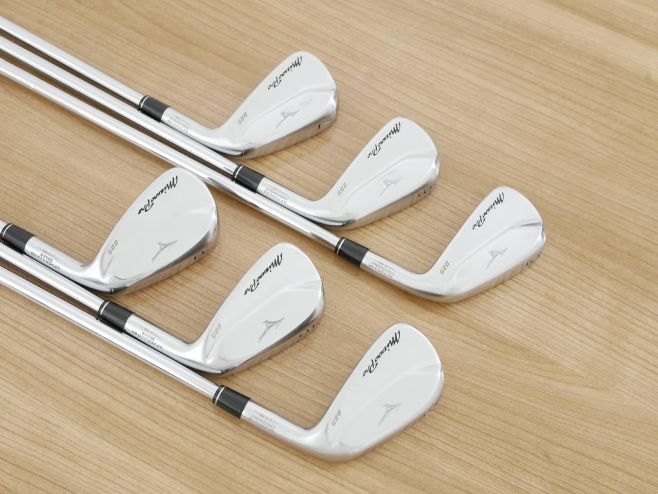 Iron set : Mizuno : ชุดเหล็ก Mizuno Pro 225 Forged (ปี 2023 นุ่ม แน่น ระยะดี) มีเหล็ก 5-Pw (6 ชิ้น) ก้านเหล็ก NS Pro 105T Flex S