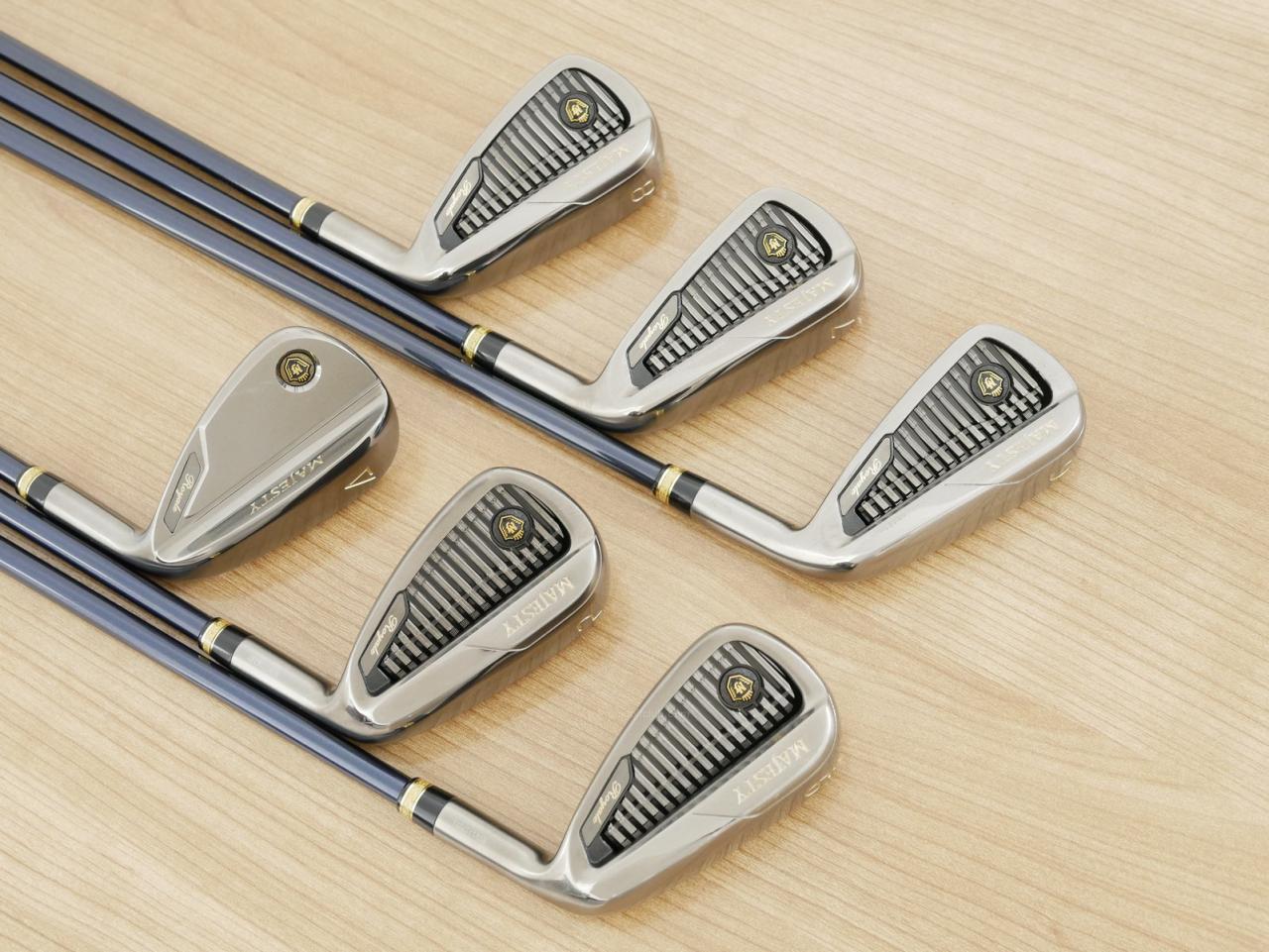 Iron set : Maruman : ชุดเหล็ก Maruman Majesty Royale (รุ่นท็อปสุด ล่าสุด ปี 2026 ของใหม่ 9 หมื่นบาท) มีเหล็ก 6-Pw,Aw (6 ชิ้น) ก้านกราไฟต์ Flex R