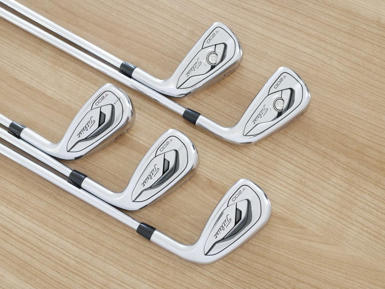 Iron set : Titleist : ชุดเหล็ก Titleist T200 (รุ่นปี 2020) มีเหล็ก 6-Pw (5 ชิ้น) ก้านเหล็ก NS Pro 950 NEO Flex R