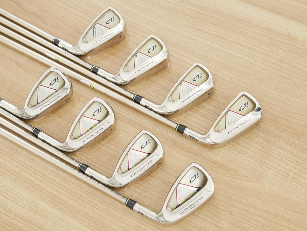 Iron set : PRGR : ชุดเหล็ก PRGR ID Nabla Red (รุ่นท๊อปสุด หน้าเด้ง ไกลมาก) มีเหล็ก 5-Pw,Aw,Sw (8 ชิ้น) ก้านกราไฟต์ M-40 Flex SR