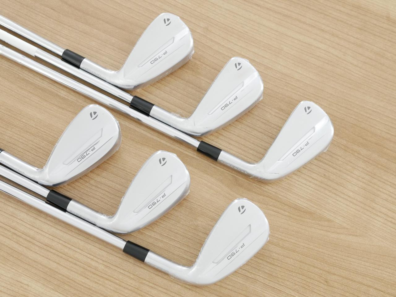 Iron set : Taylormade : **ของใหม่ ยังไม่แกะพลาสติก** ชุดเหล็ก Taylormade P790 (ตัวท้อปสุด ล่าสุด ออกปี 2025 Japan Spec.) มีเหล็ก 6-Pw,Aw (6 ชิ้น) ก้านเหล็ก NS Pro 950 NEO Flex S