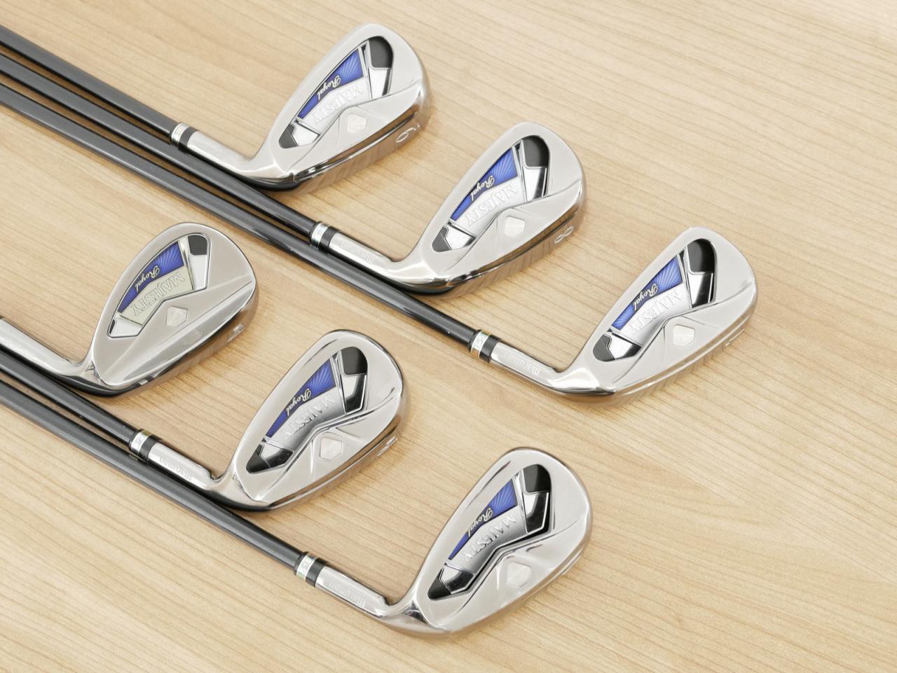 Iron set : Maruman : ชุดเหล็ก Maruman Majesty Royal Black (รุ่นท๊อปสุด ตีง่าย เด้ง ไกลมากๆ) มีเหล็ก 7-10,Pw,Aw (6 ชิ้น ระยะเทียบเท่า 6-Pw,Aw) ก้านกราไฟต์ Flex R2