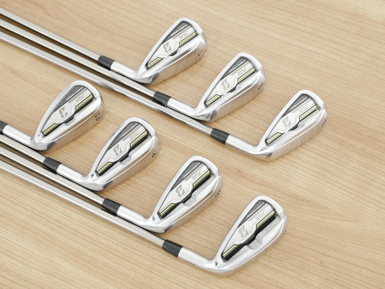 Iron set : Bridgestone : ชุดเหล็ก Bridgestone JGR Hybrid Forged (ตีไกลกว่าตัวอื่น 2 เบอร์) มีเหล็ก 5-P1,P2 (7 ชิ้น) ก้านกราไฟต์ UST Mamiya RECOIL