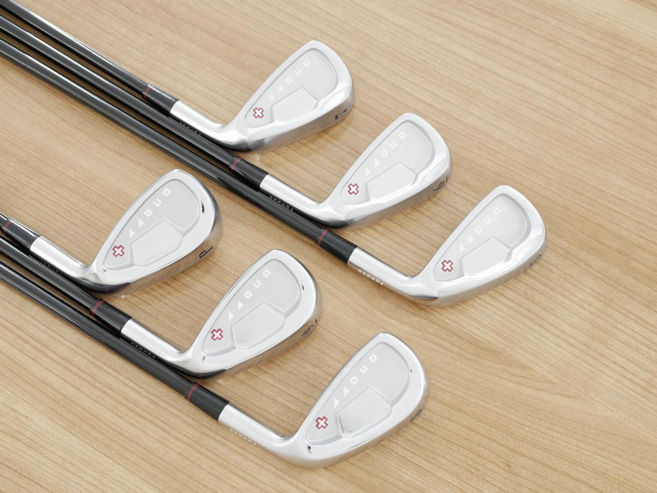 Iron set : Daiwa : ชุดเหล็ก Daiwa OnOff + (Forged) มีเหล็ก 5-Pw (6 ชิ้น) ก้านกราไฟต์ Flex R