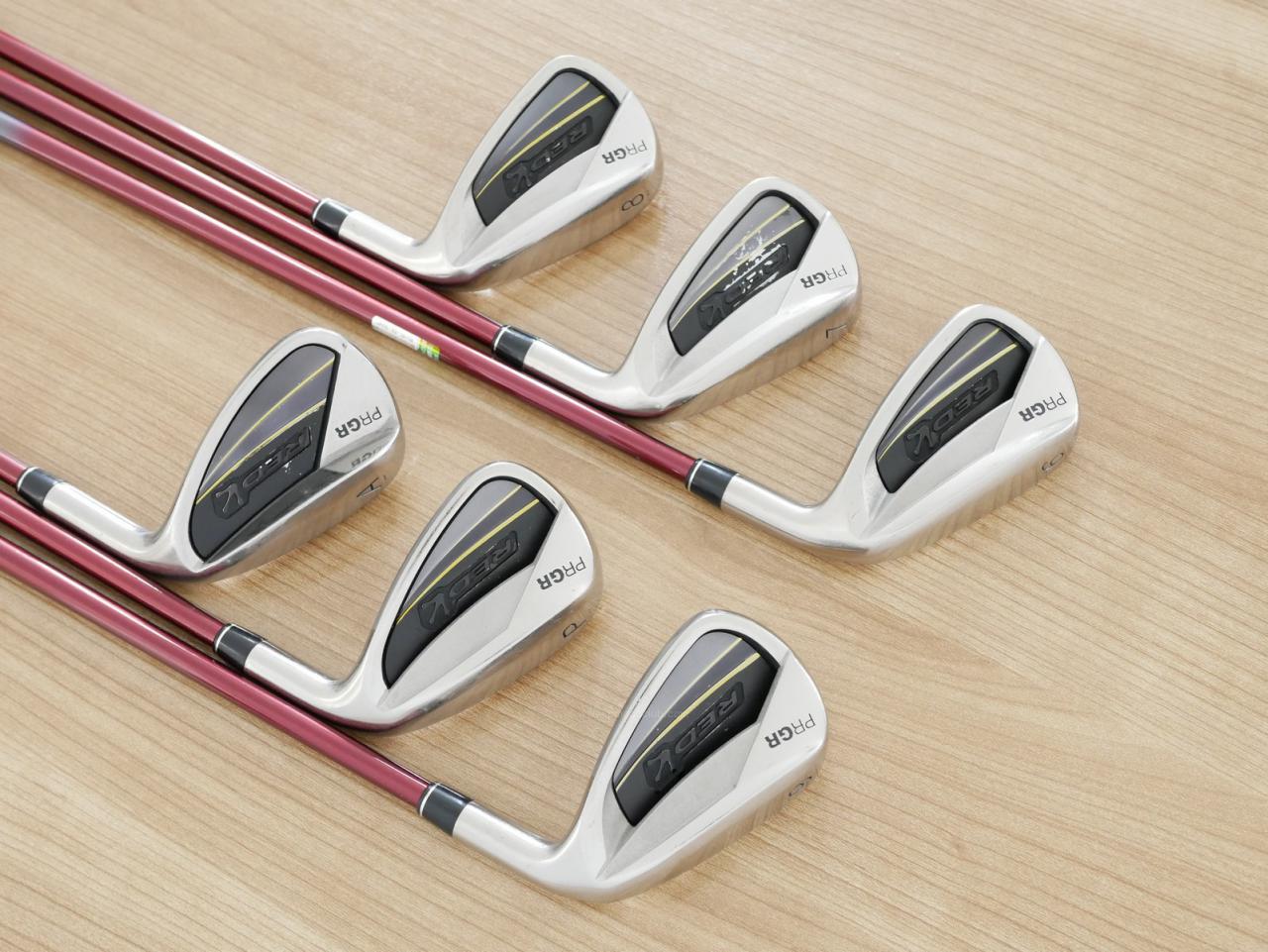 Iron set : PRGR : ชุดเหล็ก PRGR Red Titan Face (รุ่นปี 2018 หน้าเด้ง ตีไกลมาก) มีเหล็ก 6-Pw,Aw (6 ชิ้น) ก้านกราไฟต์ M-37 Flex R