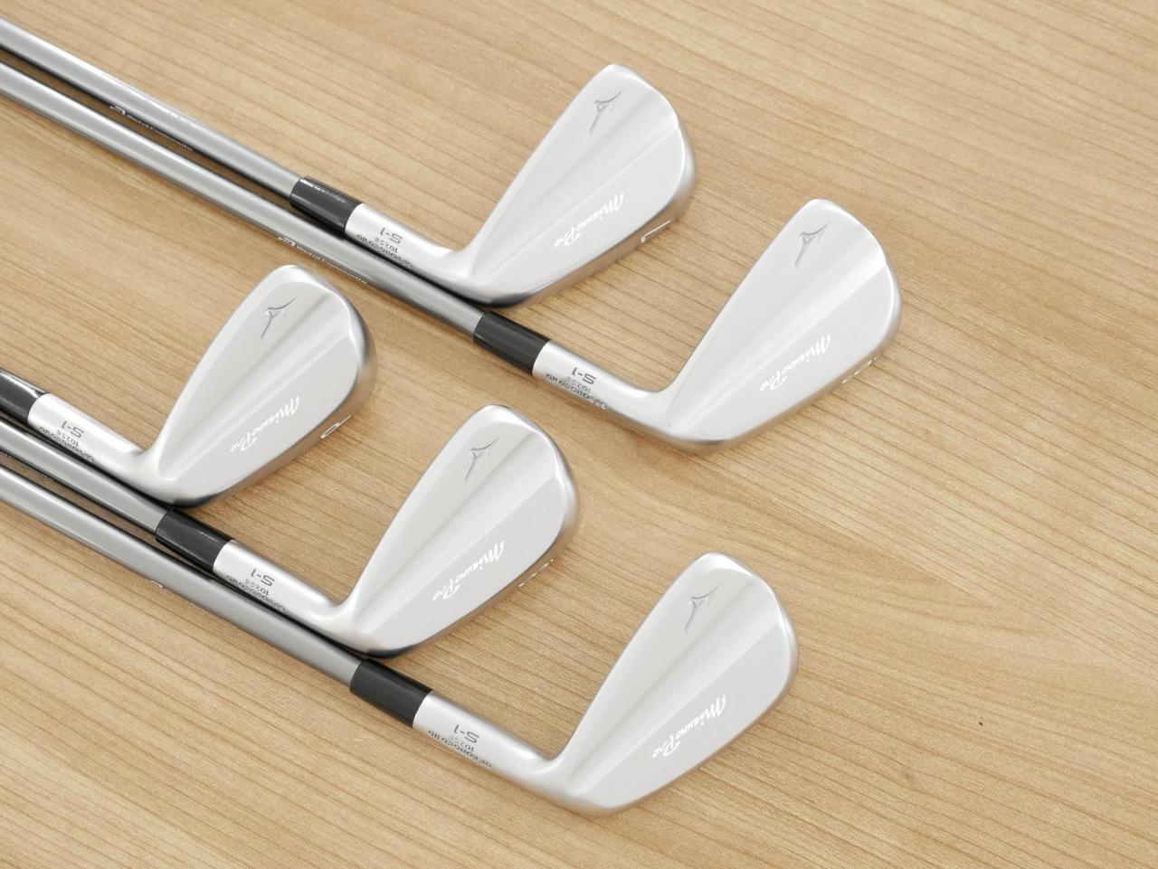 Iron set : Mizuno : ชุดเหล็ก Mizuno Pro S-1 Forged (รุ่นล่าสุด ออกปี 2025 นุ่มสุดๆ คมมากๆ) มีเหล็ก 6-Pw (5 ชิ้น) ก้านกราไฟต์ Fujikura MCI 100 Flex S