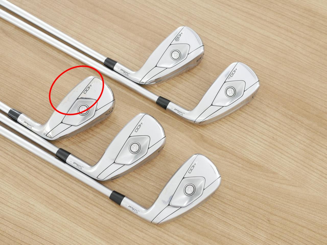Iron set : Titleist : **มีตำหนิ** ชุดเหล็ก Titleist T400 (รุ่นล่าสุด ออกปี 2023 ตีง่ายที่สุด ไกลที่สุด) มีเหล็ก 7-Pw,43 (5 ชิ้น) ก้านกราไฟต์ Titleist 3D401 i50 Flex R