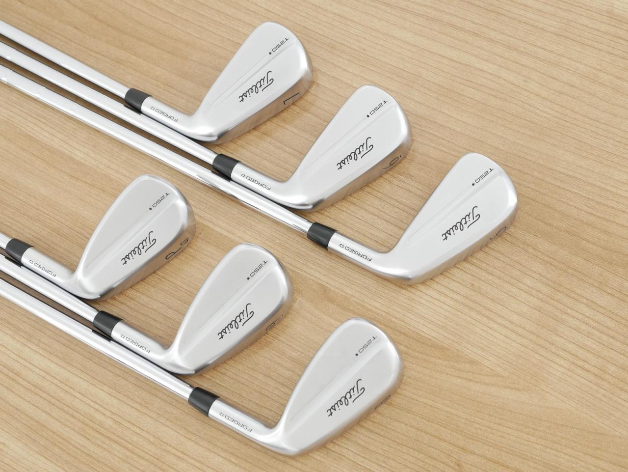 Iron set : Titleist : ชุดเหล็ก Titleist T250 Forged Launch Spec (รุ่นล่าสุด ออกปี 2025 Japan Spec) มีเหล็ก 5-Pw (6 ชิ้น) ก้านเหล็ก NS Pro Modus 105 DST Flex S
