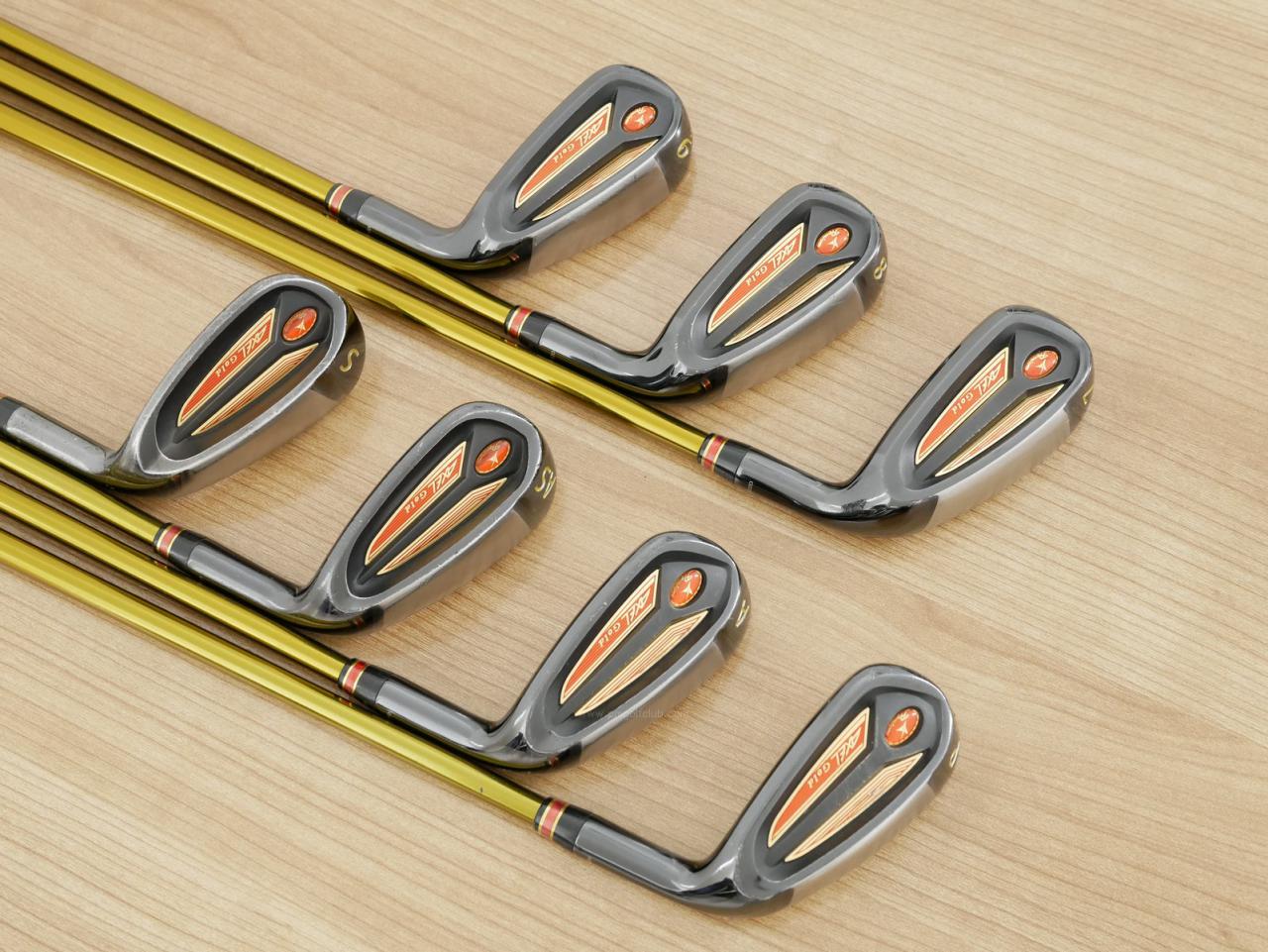 Iron set : Tsuruya : ชุดเหล็ก Tsuruya AXEL Gold Premium IV (รุ่นปี 2021 ของใหม่ 7 หมื่นกว่าบาท หน้าเด้งสุดๆ ไกลสุดๆๆ) มีเหล็ก 7-Pw,Aw,As,Sw (7 ชิ้น ครบเซ็ต) ก้านกราไฟต์ Flex R