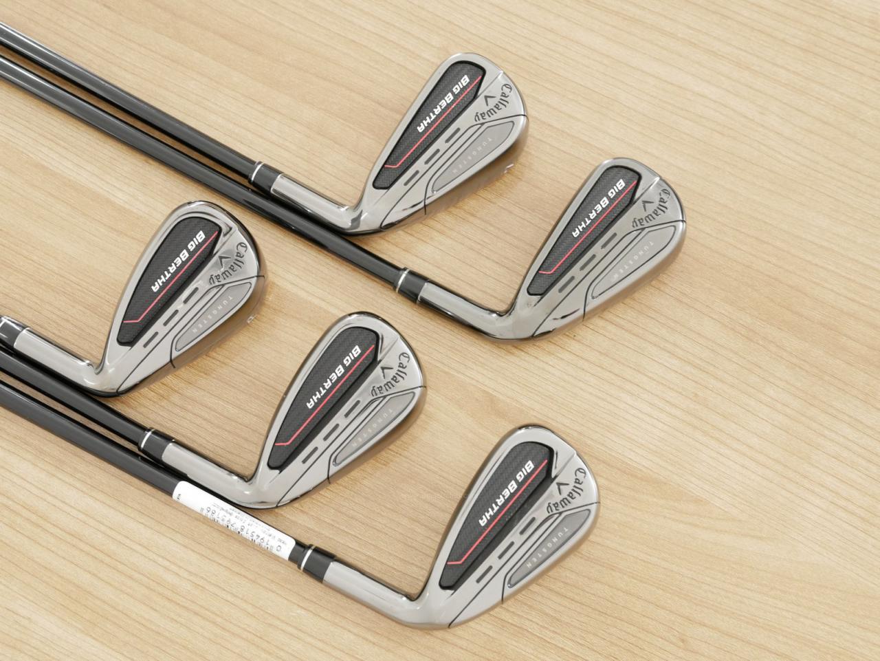 Iron set : Callaway : ชุดเหล็ก Callaway Big Bertha (ออกปี 2023 ตีง่ายที่สุดของ Callaway) มีเหล็ก 6-Pw (5 ชิ้น) ก้านกราไฟต์ Fujikura Speeder NX Flex R