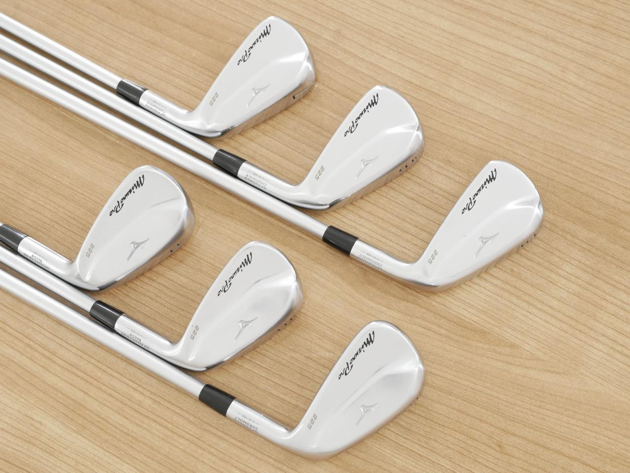 Iron set : Mizuno : ชุดเหล็ก Mizuno Pro 225 Forged (ปี 2023 นุ่ม แน่น ระยะดี) มีเหล็ก 5-Pw (6 ชิ้น) ก้านกราไฟต์ Fujikura MCI 70 Flex S