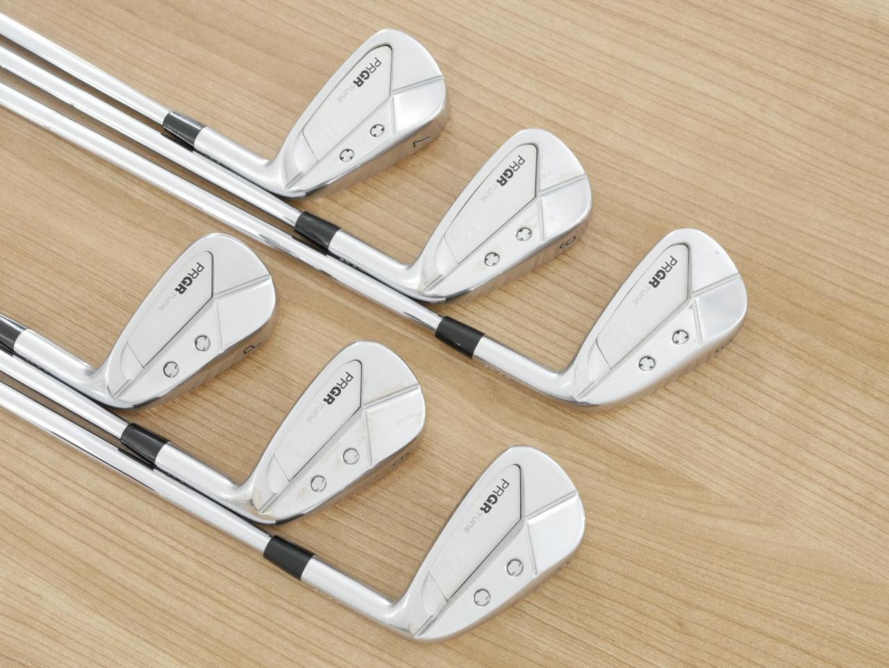 Iron set : PRGR : **มีตำหนิ** ชุดเหล็ก PRGR TUNE 05 OS Forged (ออกปี 2019) มีเหล็ก 5-Pw (6 ชิ้น) ก้านเหล็ก Dynamic Gold 120 S200