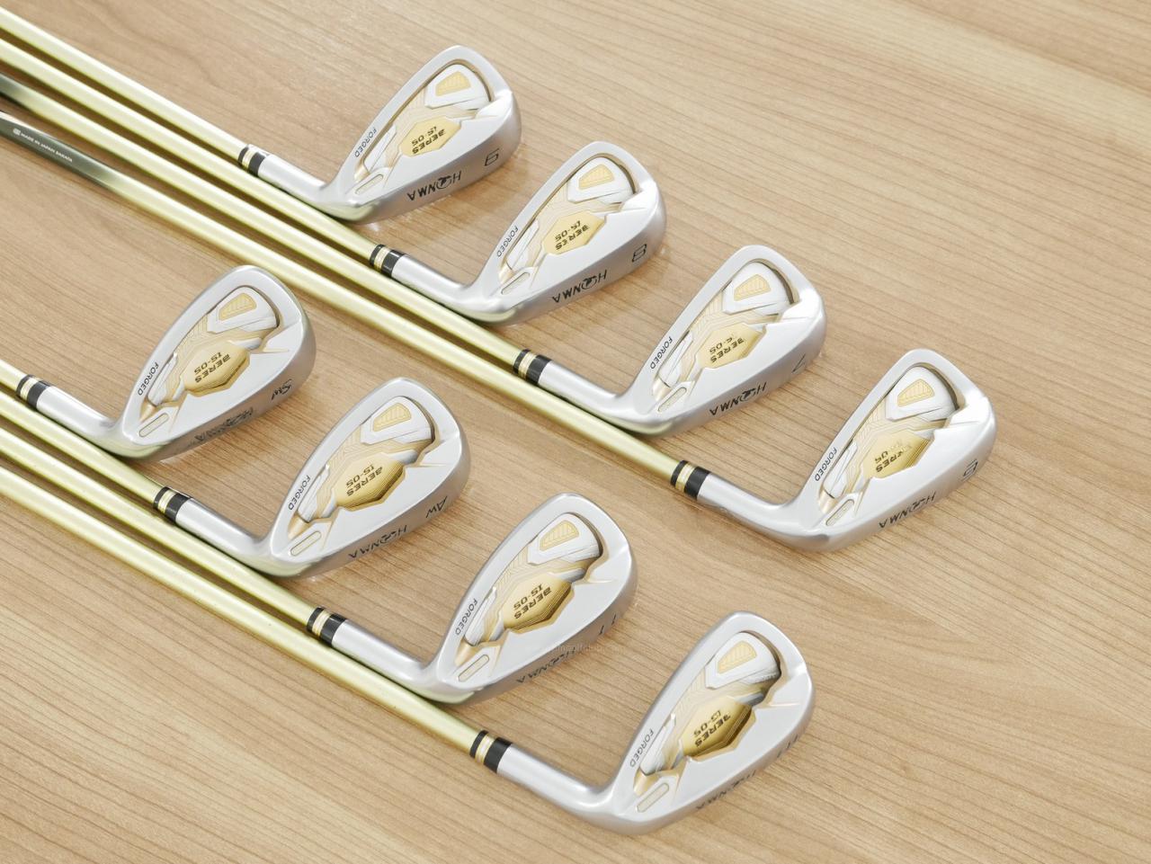 Iron set : Honma : ชุดเหล็ก Honma Beres IS-05 Forged (ปี 2017) มีเหล็ก 6-11,Aw,Sw (8 ชิ้น ระยะเทียบเท่า 5-Pw,Aw,Sw ของรุ่นอื่นๆ) ก้าน ARMRQ ∞ (48) Flex R (2 ดาว)