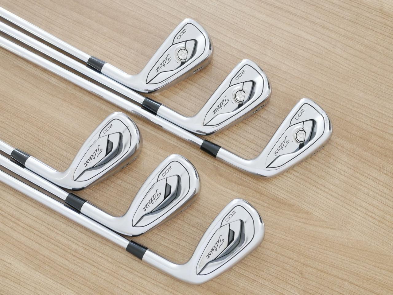 Iron set : Titleist : ชุดเหล็ก Titleist T200 (รุ่นปี 2020) มีเหล็ก 5-Pw (6 ชิ้น) ก้านเหล็ก Dynamic Gold 120 VSS S200