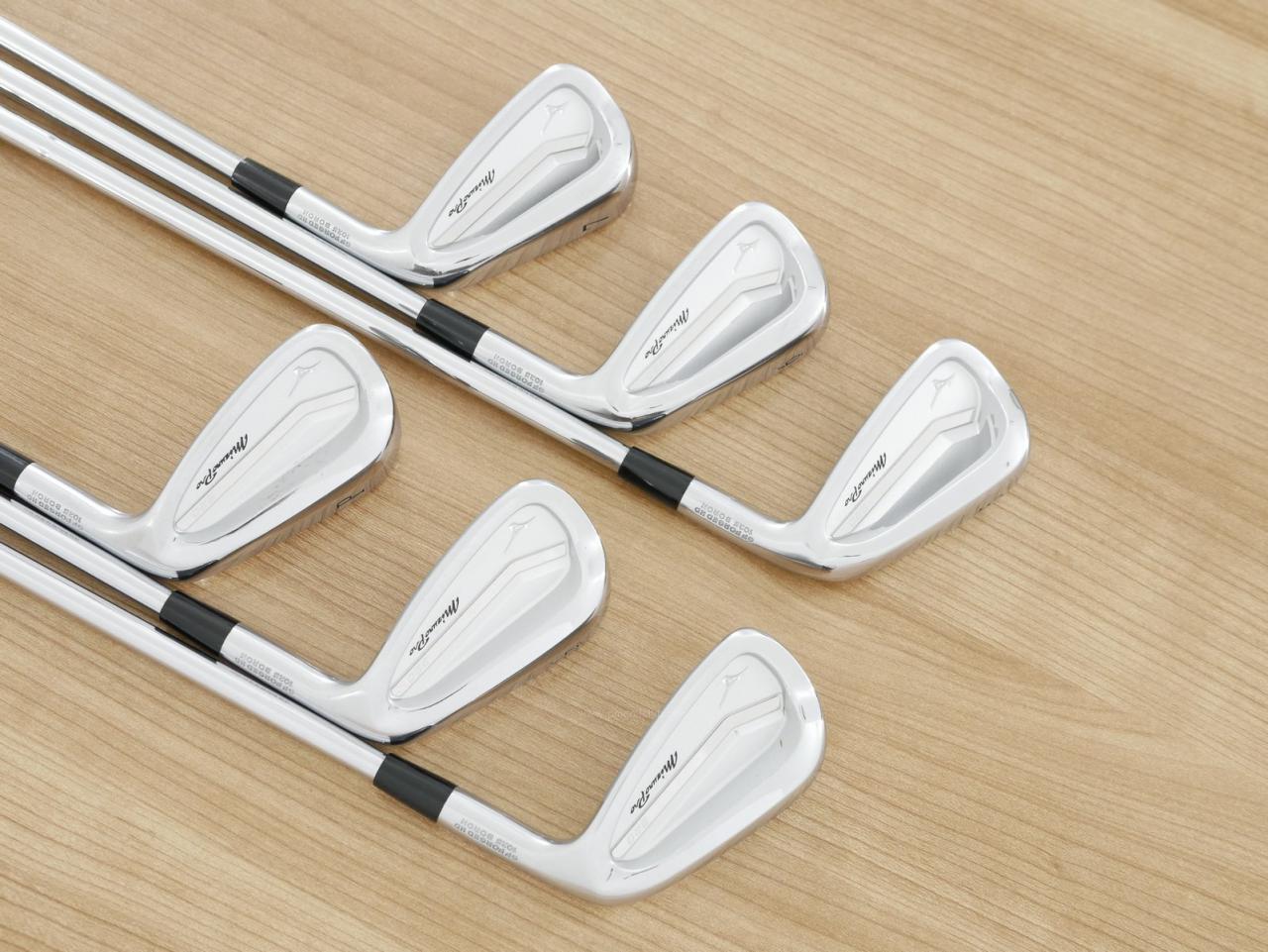 Iron set : Mizuno : ชุดเหล็ก Mizuno Pro 920 Forged (ออกปี 2020 นุ่มมาก ตีง่าย) มีเหล็ก 5-Pw (6 ชิ้น) ก้านเหล็ก NS Pro 950 NEO Flex SR