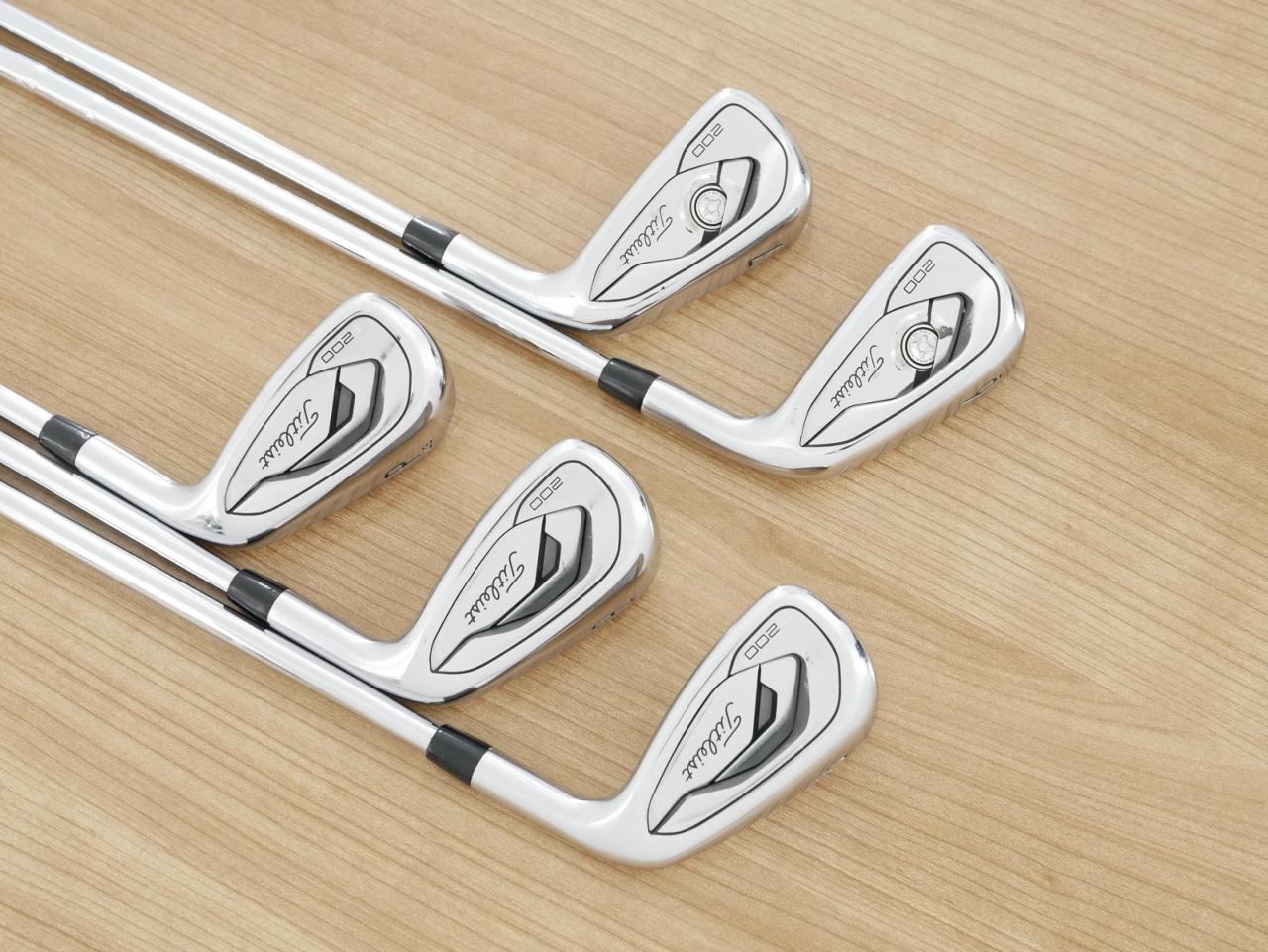 Iron set : Titleist : ชุดเหล็ก Titleist T200 (รุ่นปี 2020) มีเหล็ก 6-Pw (5 ชิ้น) ก้านเหล็ก NS Pro Modus 105 Flex S