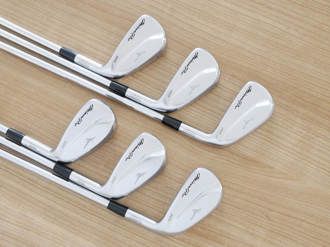 Iron set : Mizuno : ชุดเหล็ก Mizuno Pro 225 Forged (ปี 2023 นุ่ม แน่น ระยะดี) มีเหล็ก 5-Pw (6 ชิ้น) ก้านเหล็ก Dynamic Gold 95 S200