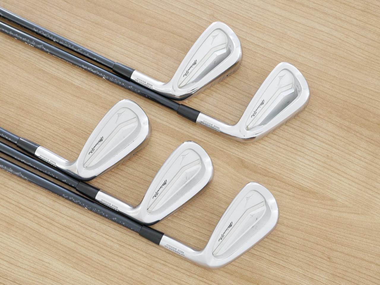 Iron set : Mizuno : ชุดเหล็ก Mizuno Pro 920 Forged (ออกปี 2020 นุ่มมาก ตีง่าย) มีเหล็ก 6-Pw (5 ชิ้น) ก้านกราไฟต์ Flex R