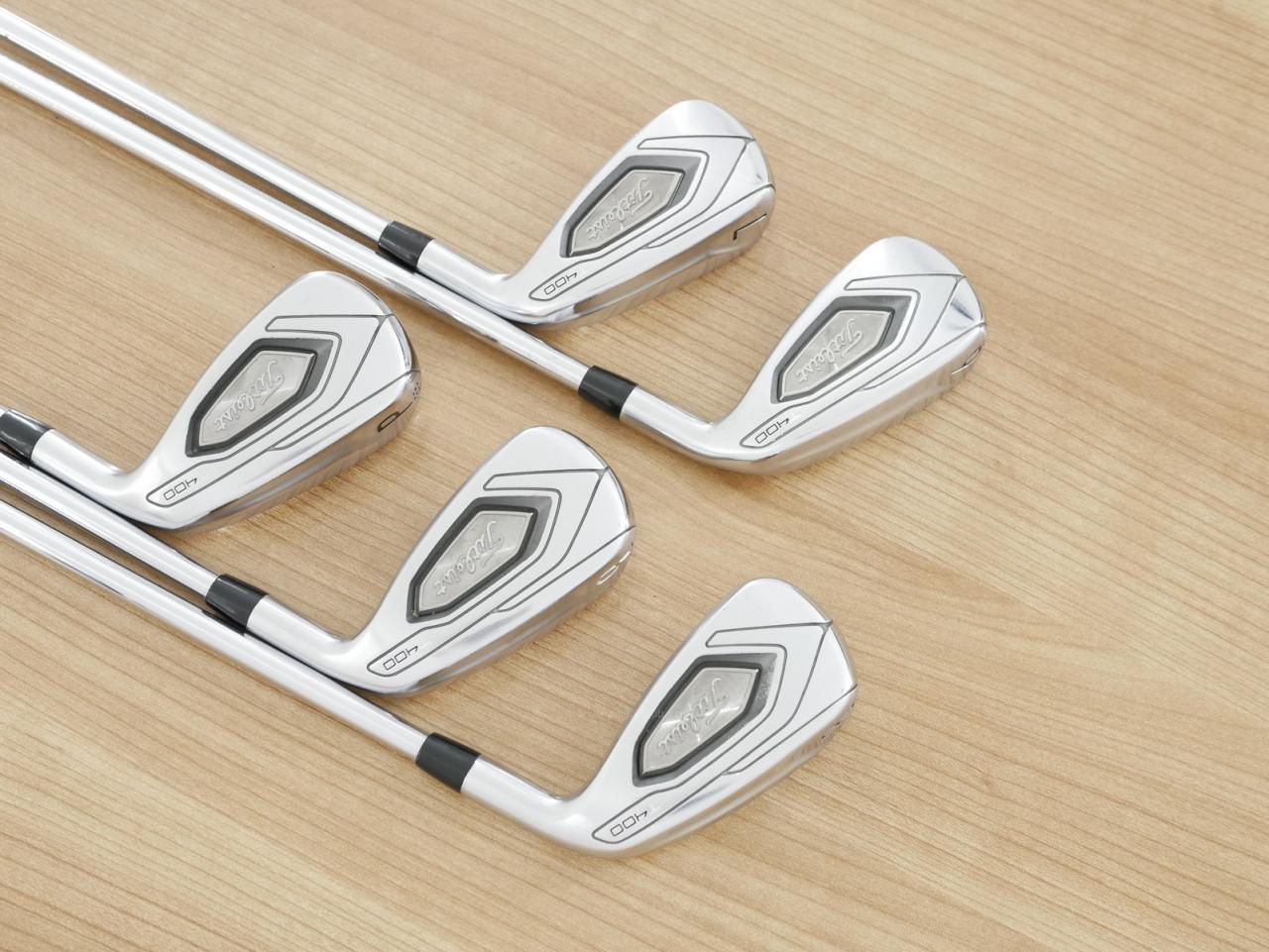 Iron set : Titleist : ชุดเหล็ก Titleist T400 (ตีง่ายที่สุด ไกลที่สุด ออกปี 2020) มีเหล็ก 6-Pw (5 ชิ้น) ก้านเหล็ก NS Pro Zelos 7 Flex S
