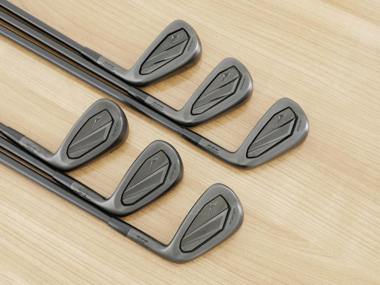 Iron set : Mizuno : ชุดเหล็ก Mizuno JPX 925 Black Forged (รุ่นล่าสุด ออกปี 2024 ตัวท๊อป นุ่ม แน่น ไกล) มีเหล็ก 5-Pw (6 ชิ้น) ก้านเหล็ก Dynamic Gold 105 S200