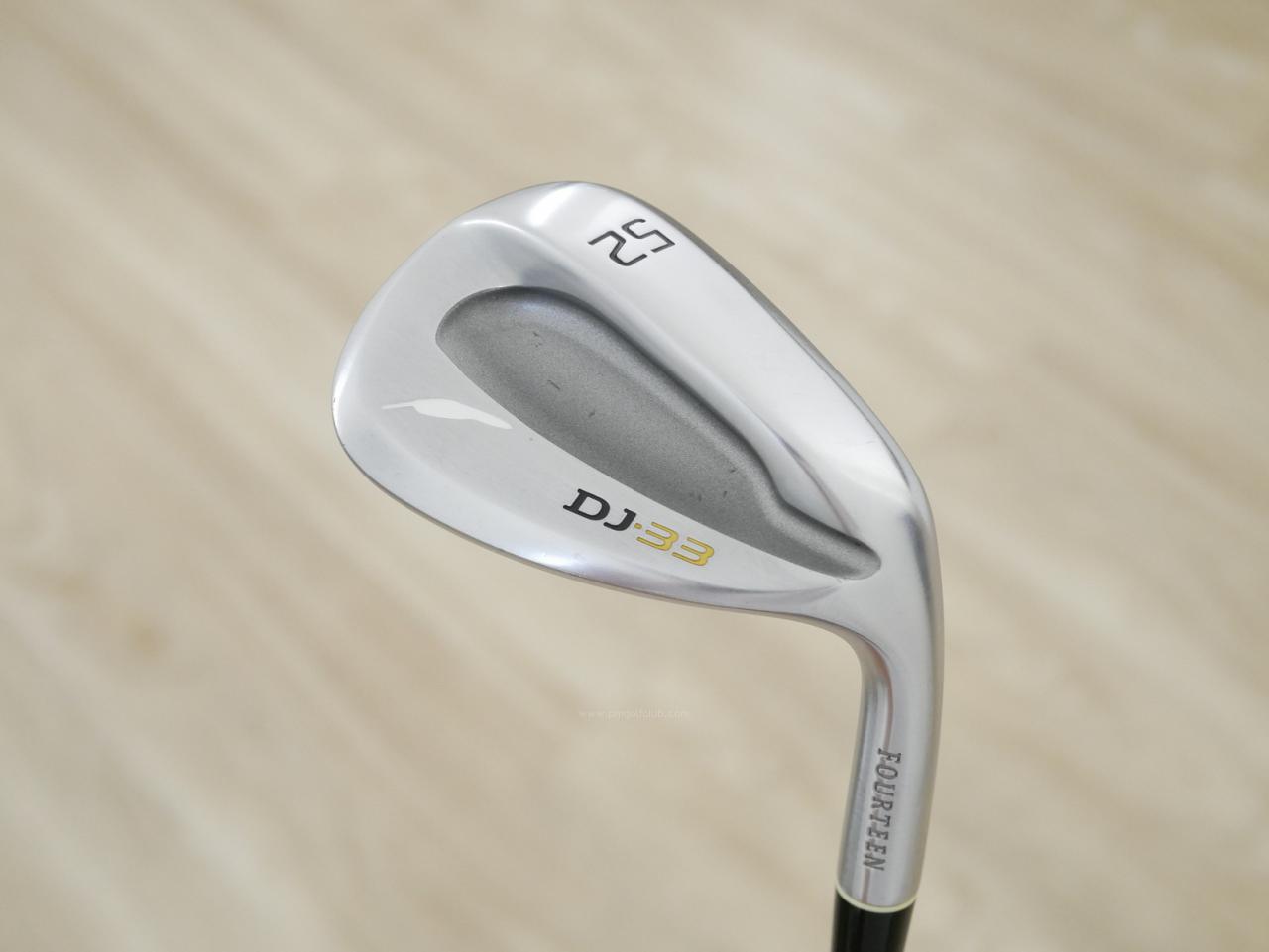 Wedge : Fourteen : Wedge Fourteen DJ-33 (Forged) Loft 52 ก้านเหล็ก Dynamic Gold Wedge