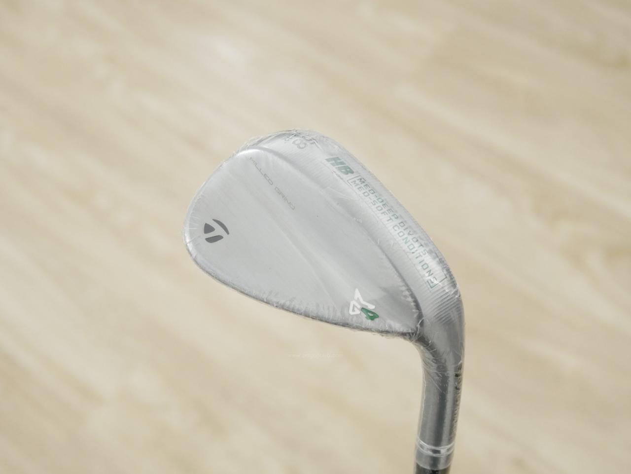 Wedge : Taylormade : **ของใหม่ ยังไม่แกะพลาสติก** Wedge Taylormade Milled Grind 4 Loft 58 ก้านเหล็ก Dynamic Gold EX Weight Lock Tour Issue S200