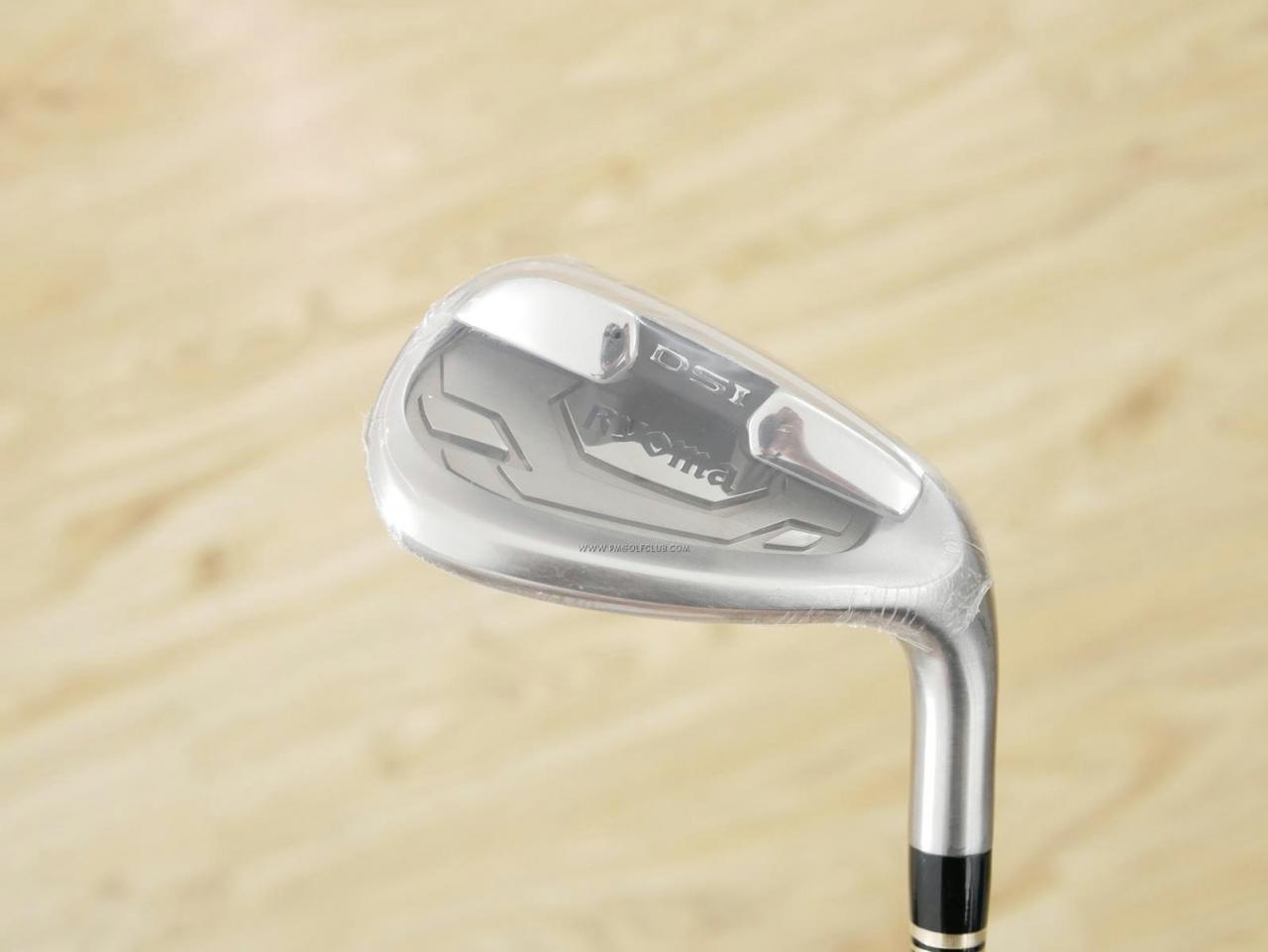 Wedge : Other : **ของใหม่ ยังไม่แกะพลาสติก** Wedge Ryoma DSI (รุ่นล่าสุด ตีง่ายมาก ไกลมากๆ หายากสุดๆ) Loft 49 ก้านกราไฟต์ Tour AD Flex S