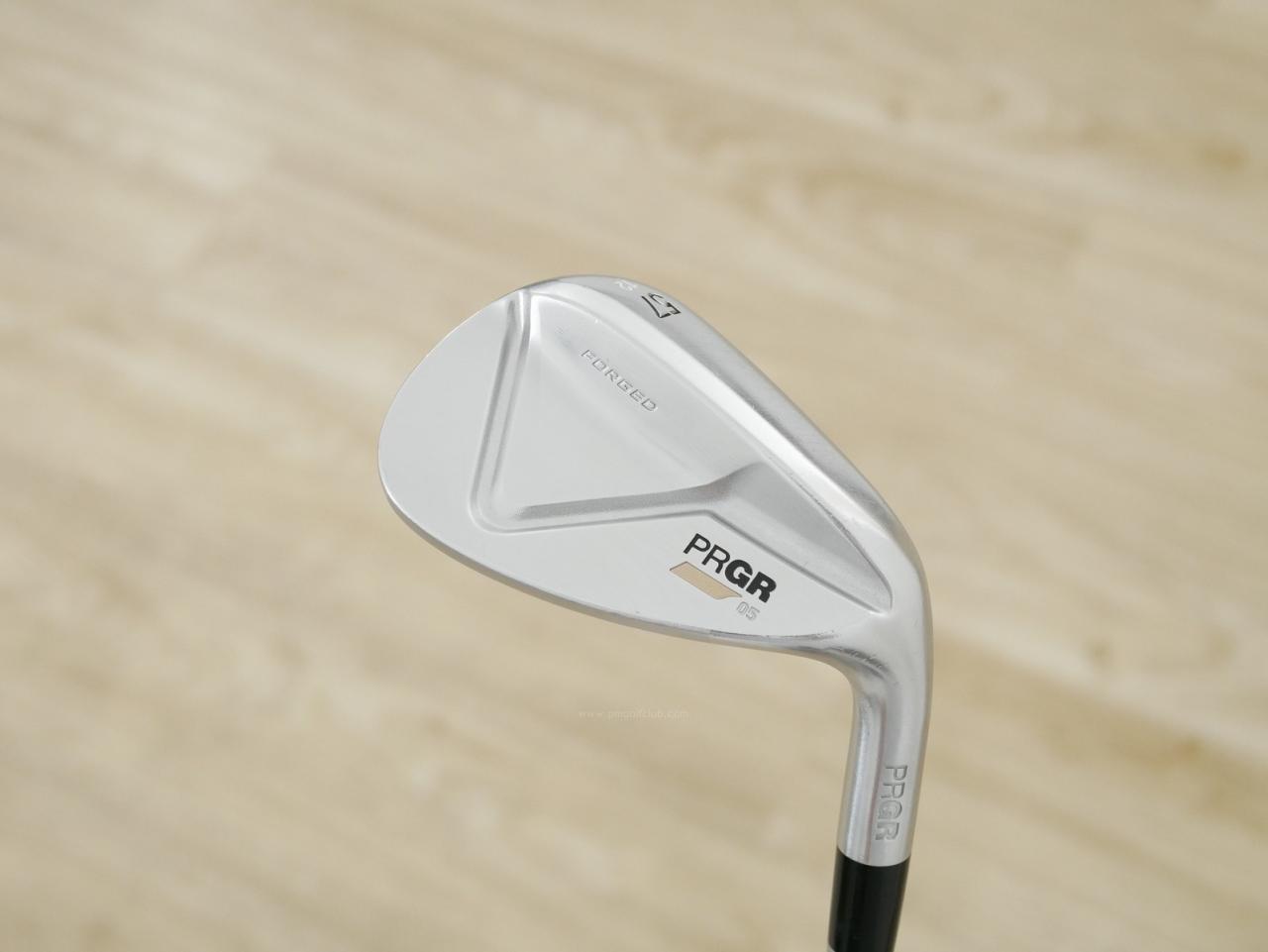 Wedge : Other : Wedge PRGR 05 Forged (ปี 2023) Loft 57 ก้านกราไฟต์ Fujikura MCI Flex R