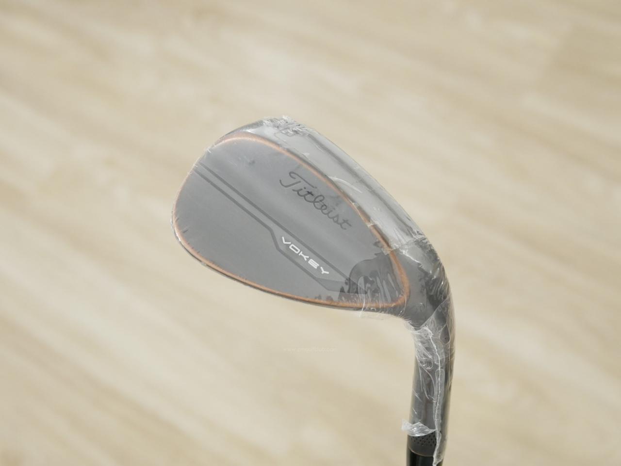 Wedge : Other : **ของใหม่ ยังไม่แกะพลาสติก** Wedge Titleist Vokey Forged (ปี 2022 ตัวท็อป Japan Spec) Loft 58 ก้านเหล็ก Dynamic Gold S200
