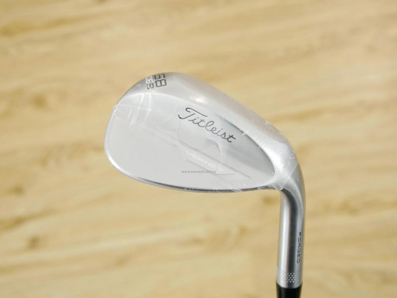 Wedge : Other : **ของใหม่ ยังไม่แกะพลาสติก** Wedge Titleist Vokey Forged (ปี 2022 ตัวท็อป Japan Spec) Loft 58 ก้านเหล็ก NS Pro 950 NEO Flex S