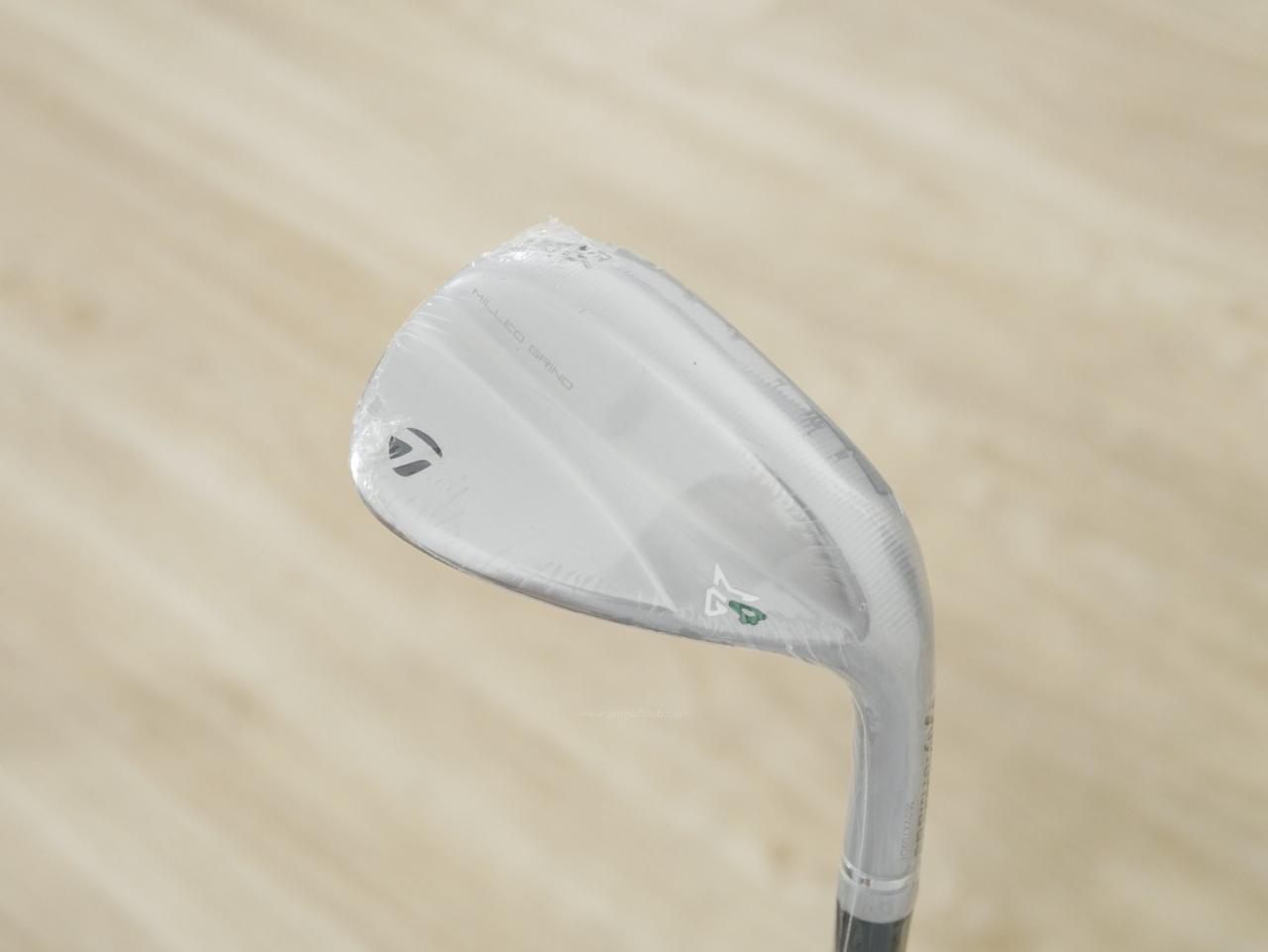 Wedge : Taylormade : **ของใหม่ ยังไม่แกะพลาสติก** Wedge Taylormade Milled Grind 4 Loft 56 ก้านเหล็ก NS Pro Modus 105 Flex S