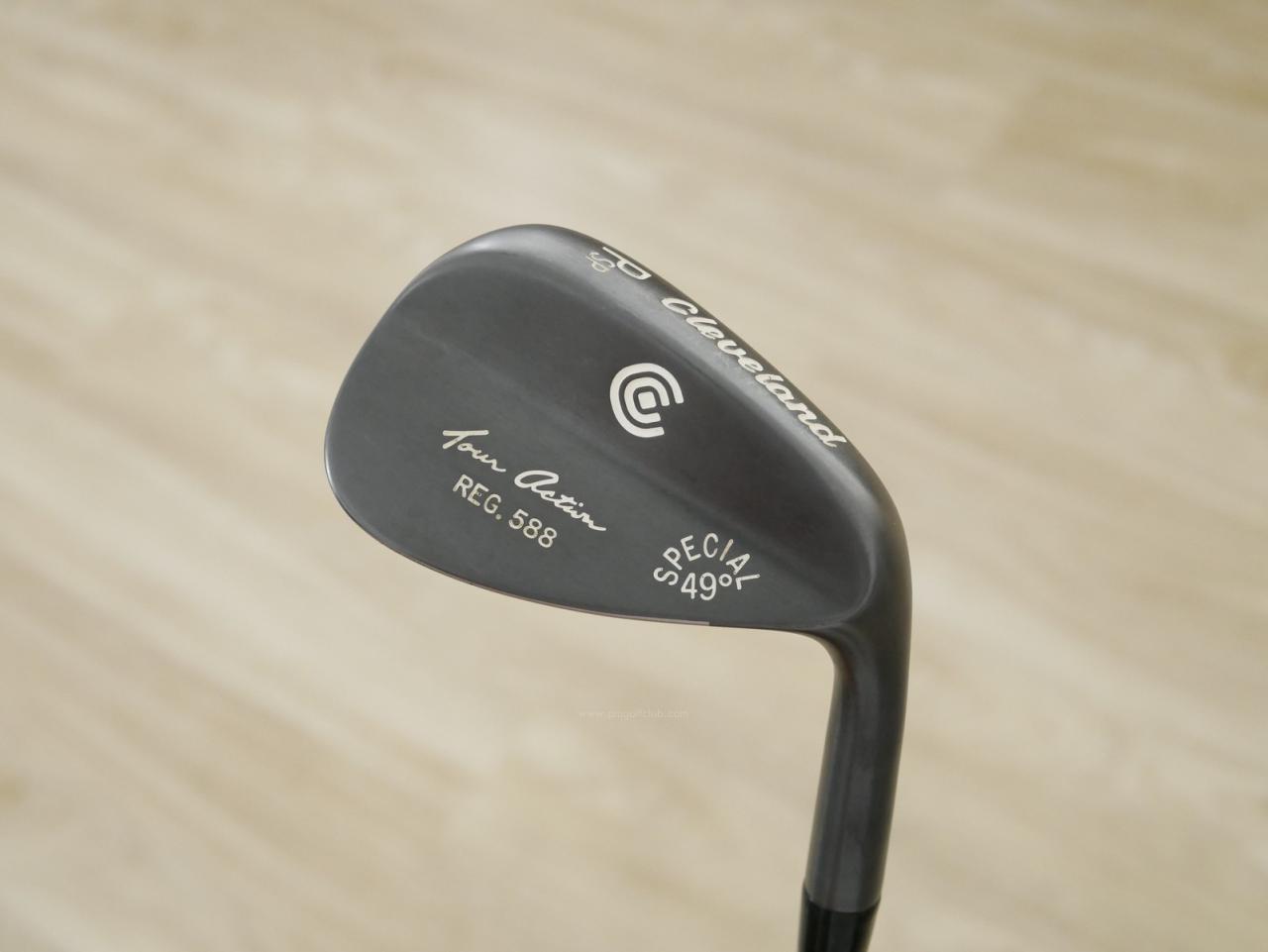 Wedge : Cleveland : Wedge Cleveland 588 Loft 49 ก้านเหล็ก Dynamic Gold Flex S