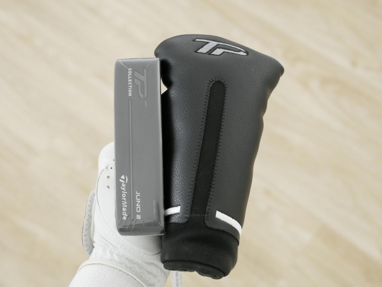 Putter : All : **ของใหม่ ยังไม่แกะพลาสติก** พัตเตอร์ Taylormade TP Black Collection Juno 2 (รุ่นปี 2024) ก้าน KBS Putter 120 ยาว 35 นิ้ว