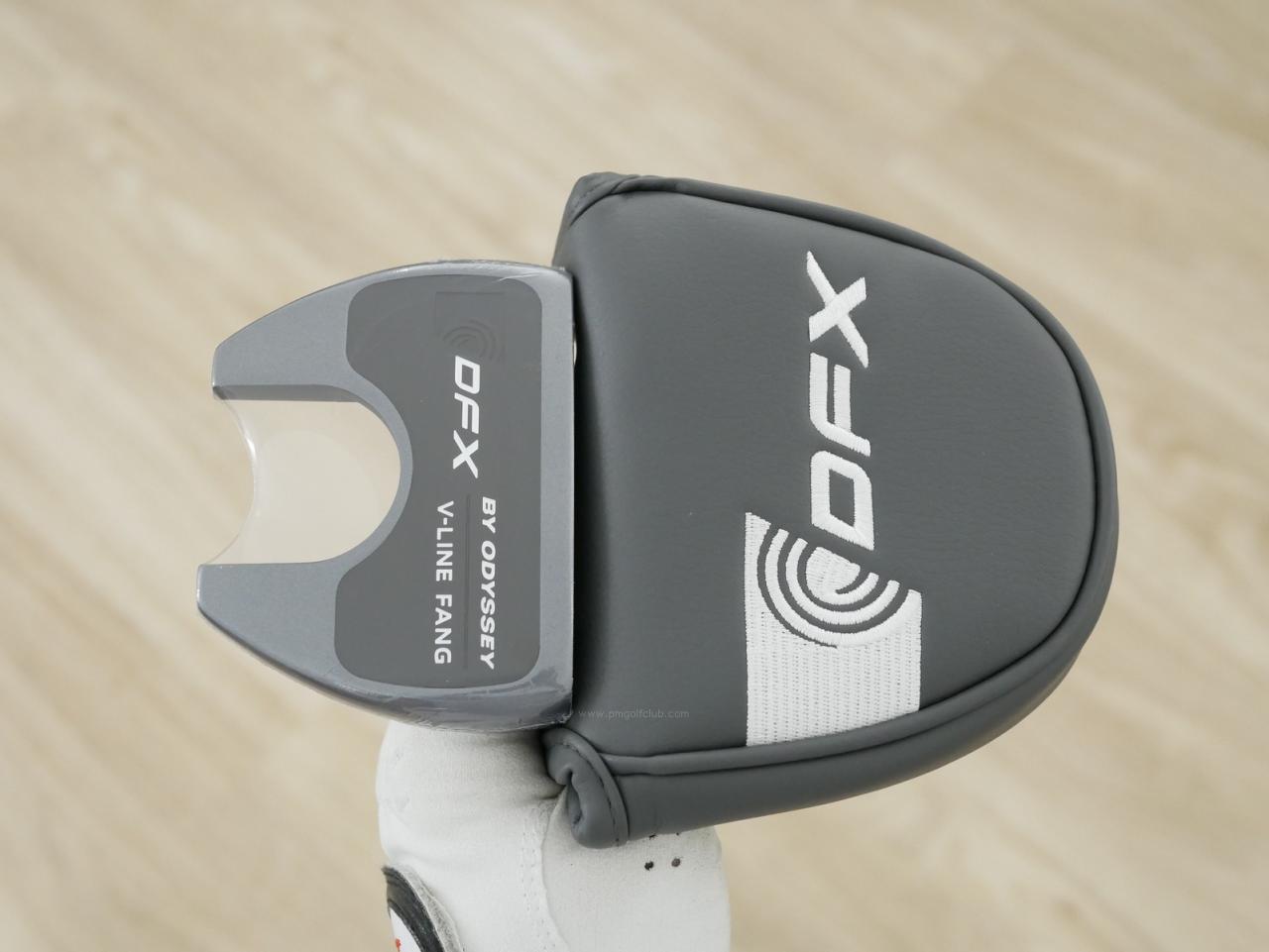 Putter : All : **ของใหม่ ยังไม่แกะพลาสติก** พัตเตอร์ Odyssey DFX V-Line Fang (รุ่นปี 2025) ยาว 34 นิ้ว